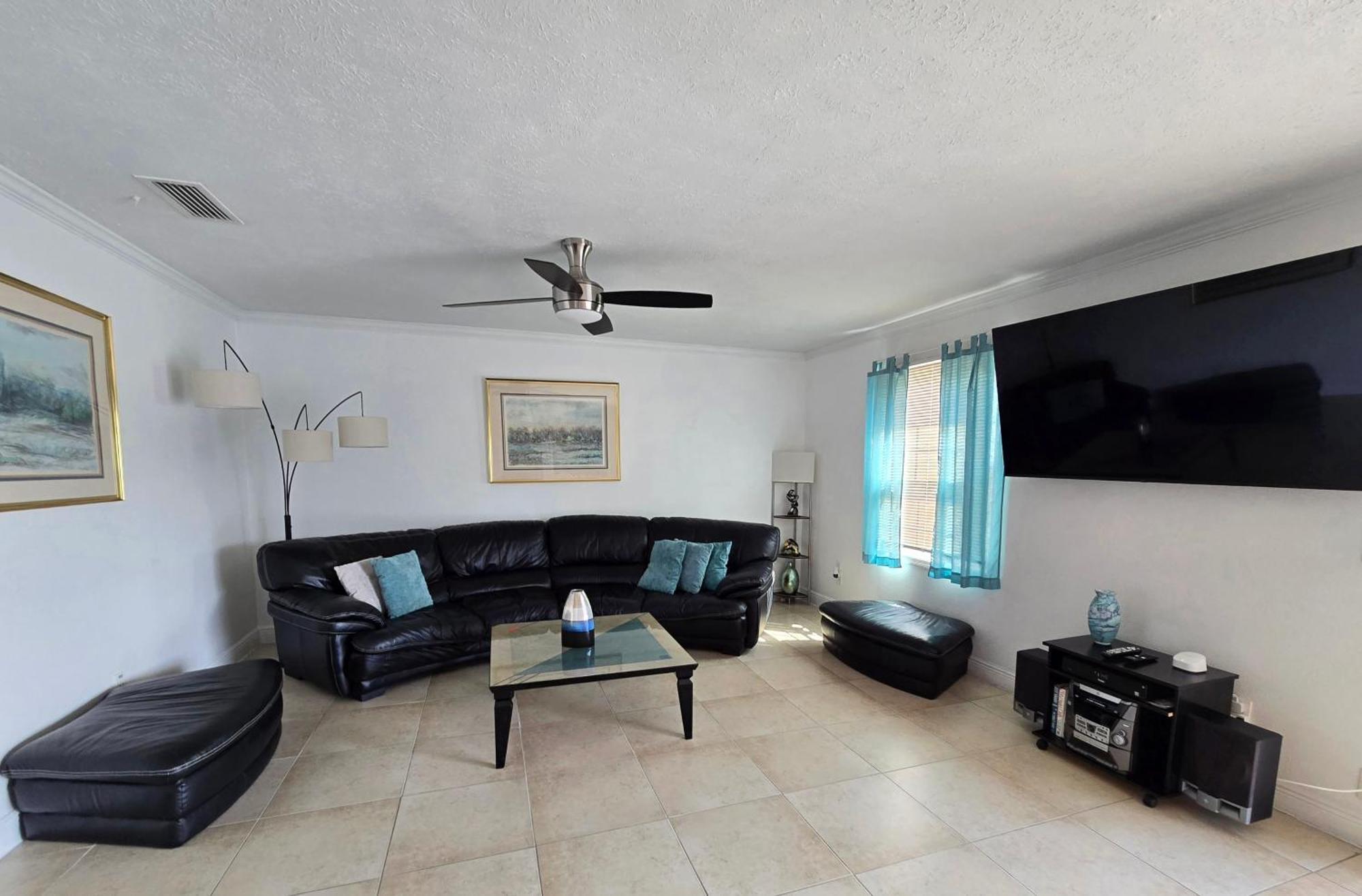 Beautiful Condo Close To Busch Gardens Tampa Dış mekan fotoğraf
